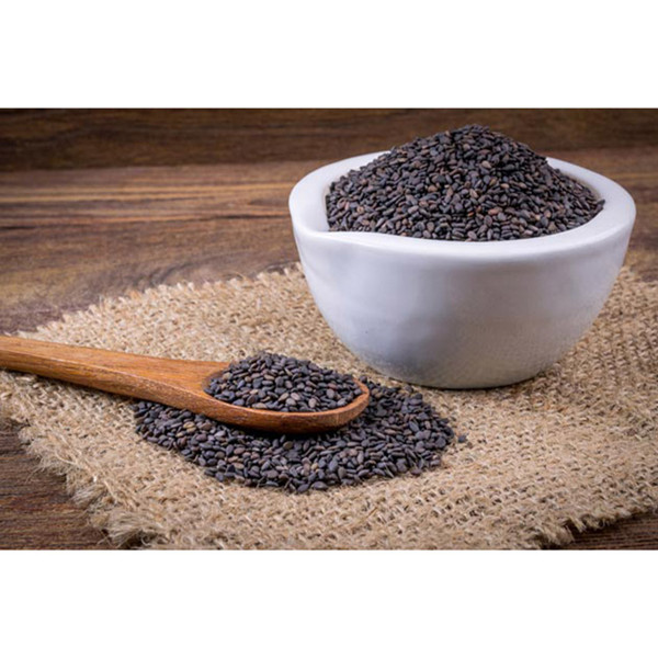 為了應(yīng)對(duì)這一疫情，食堂承包公司對(duì)員工制定了重要的規(guī)定